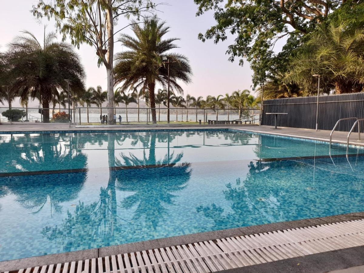 Aquarius Resort Gorhe Khurd Buitenkant foto